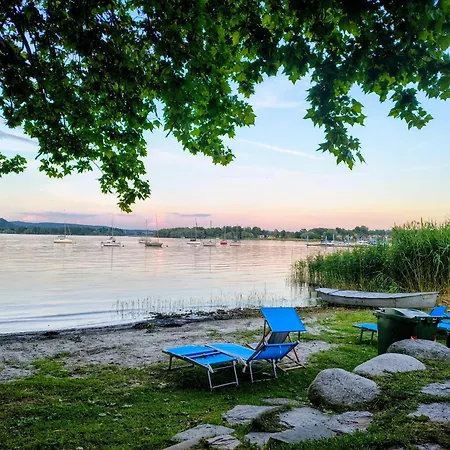Lakefront, Wi-fi&private Parking - La Grotta Sul Appartamento