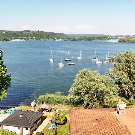 Lakefront, Wi-fi&private Parking - La Grotta Sul Appartamento *